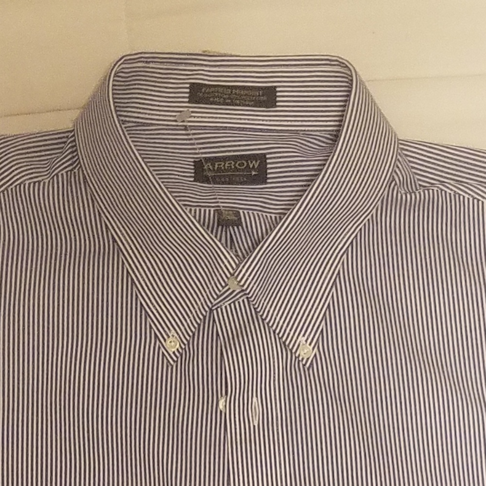 Arrow wrinkle free dress shirt